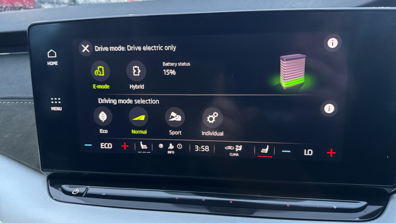 Skoda Octavia 1.4 TSI iV SE L DSG 5dr Hatchback